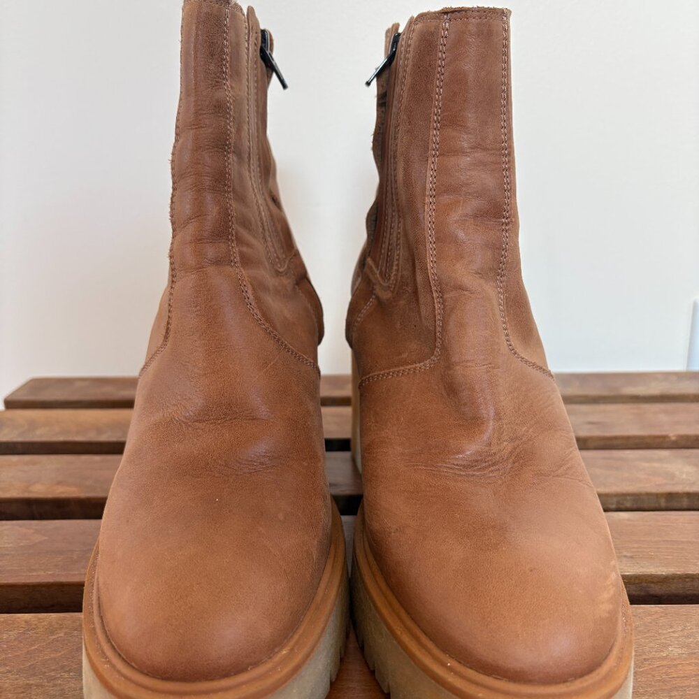 Free People Tan Heeled Boots - Picture 2 of 7